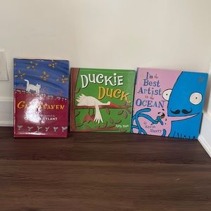 3  Scholastics Children Reading Books